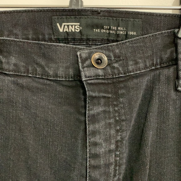 ❤️Vans men’s Black off the wall Slim Jeans Classic Style size 36*30 - Picture 3 of 4